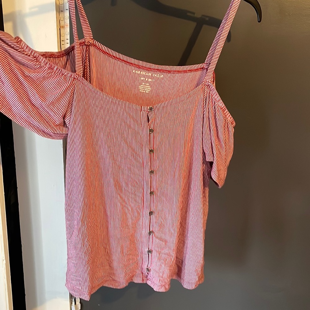 American Eagle tee